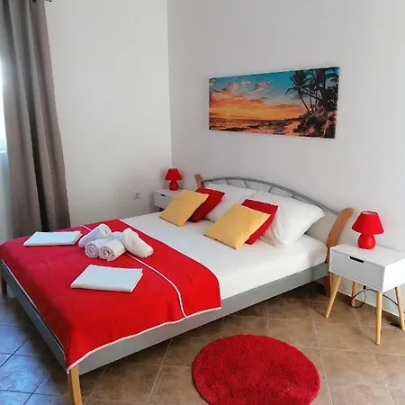 Apartments Dario Pag Town Exterior photo