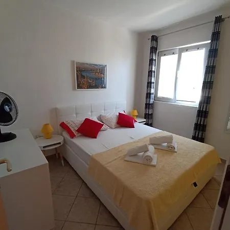 Apartments Dario Pag Town Exterior photo