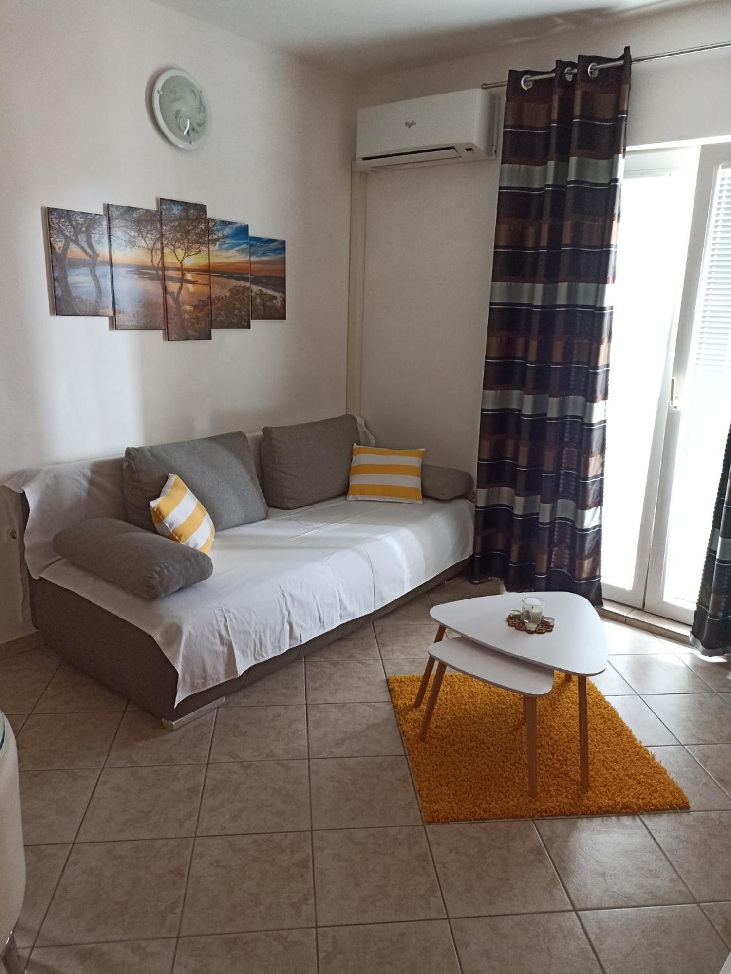 Apartment Dario Pag Town